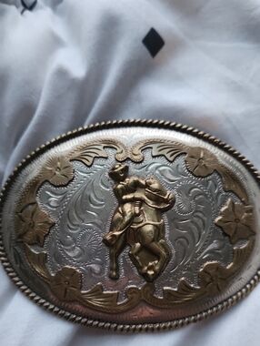 Western Rodeo Horse Rider Belt Buckle - Brass & Silver Tone